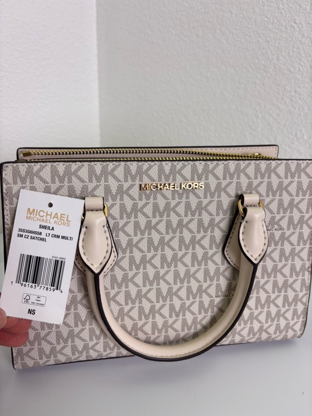 Michael Kors Sheila Small Satchel Light Cream Multi Logo Adjustable Strap - Picture 3 of 11